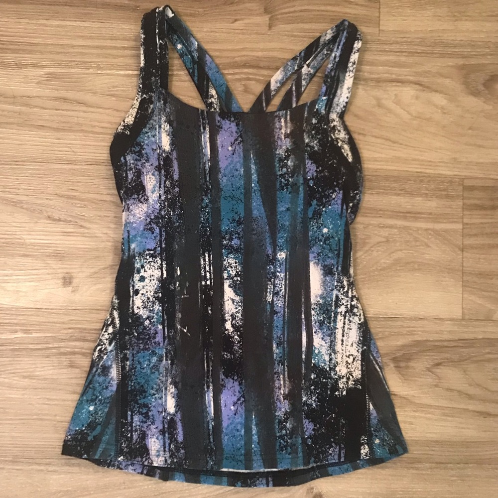 Lucy Activewear Fitted Top